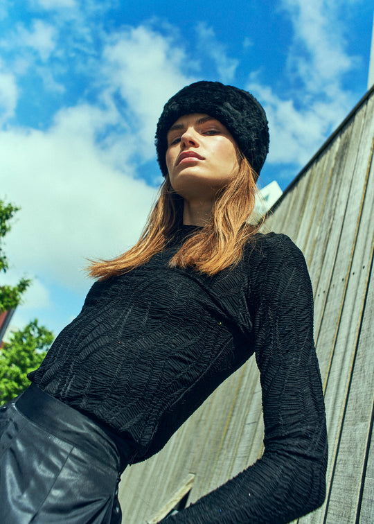 CMJERI - BLUSE I SORT