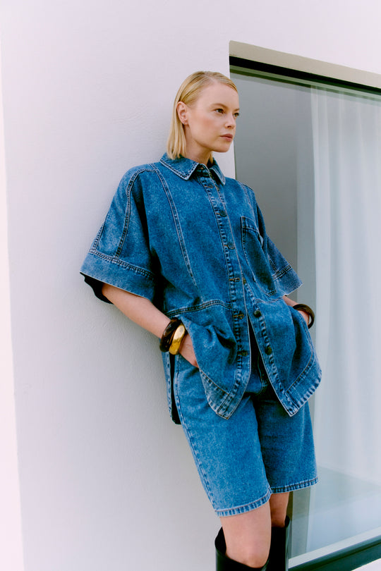 CMJEYCCE - DENIM SKJORTE I BLÅ