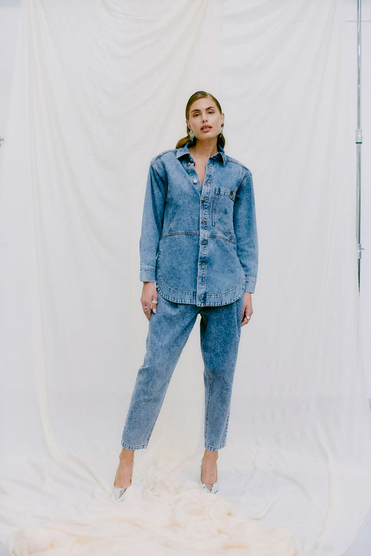 CMJEYCCE - HØJTALJEDE JEANS I BLÅ