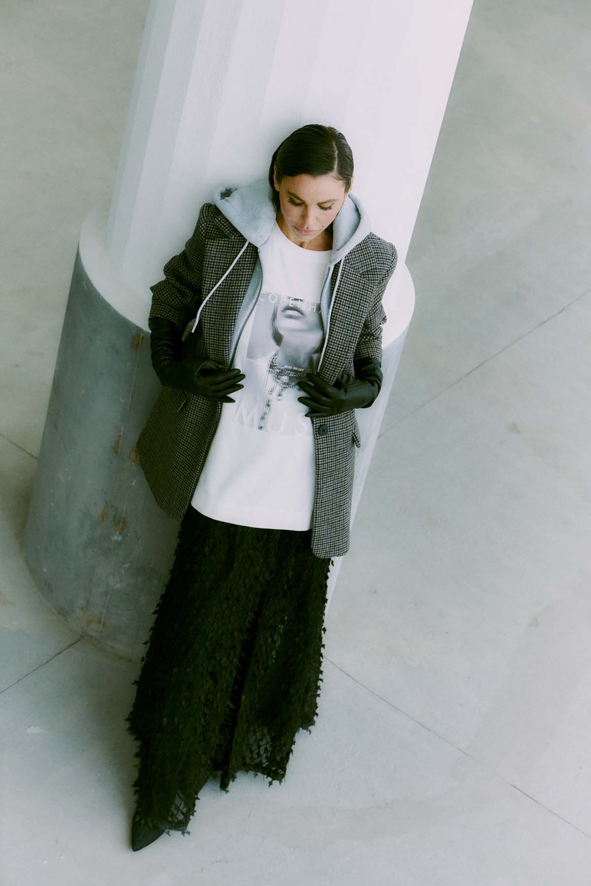 CMWOO - HOODIE-JAKKE I SORT