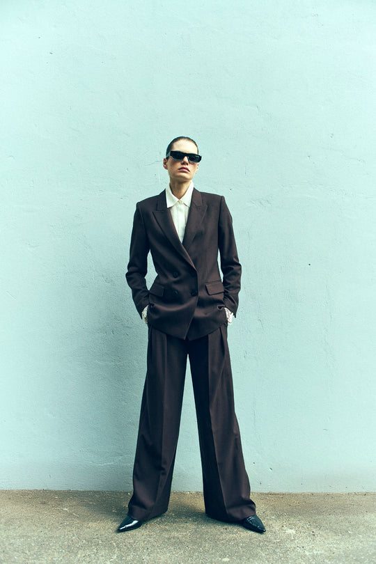 CMTAILOR - HØJTALJEDE BUKSER I BRUN