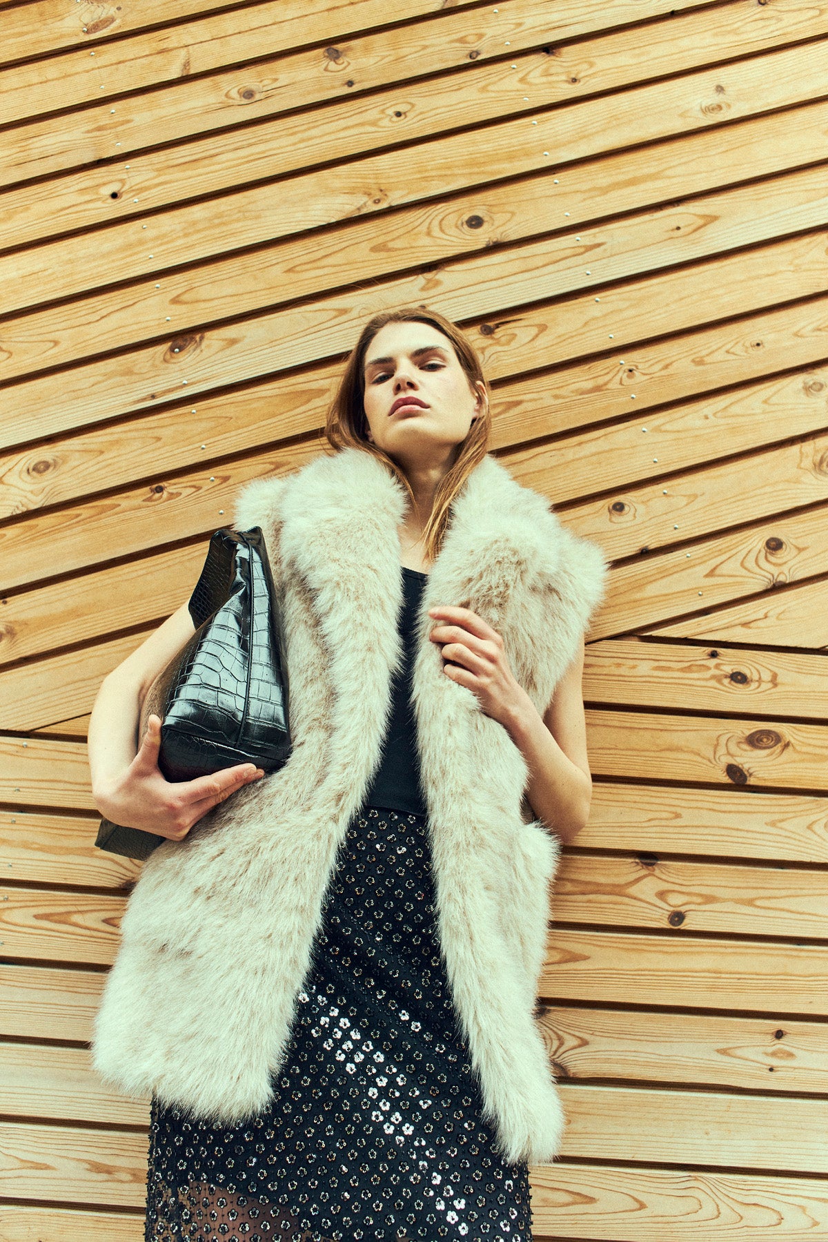 CMPLUSHY - FAUX FUR VEST I BEIGE