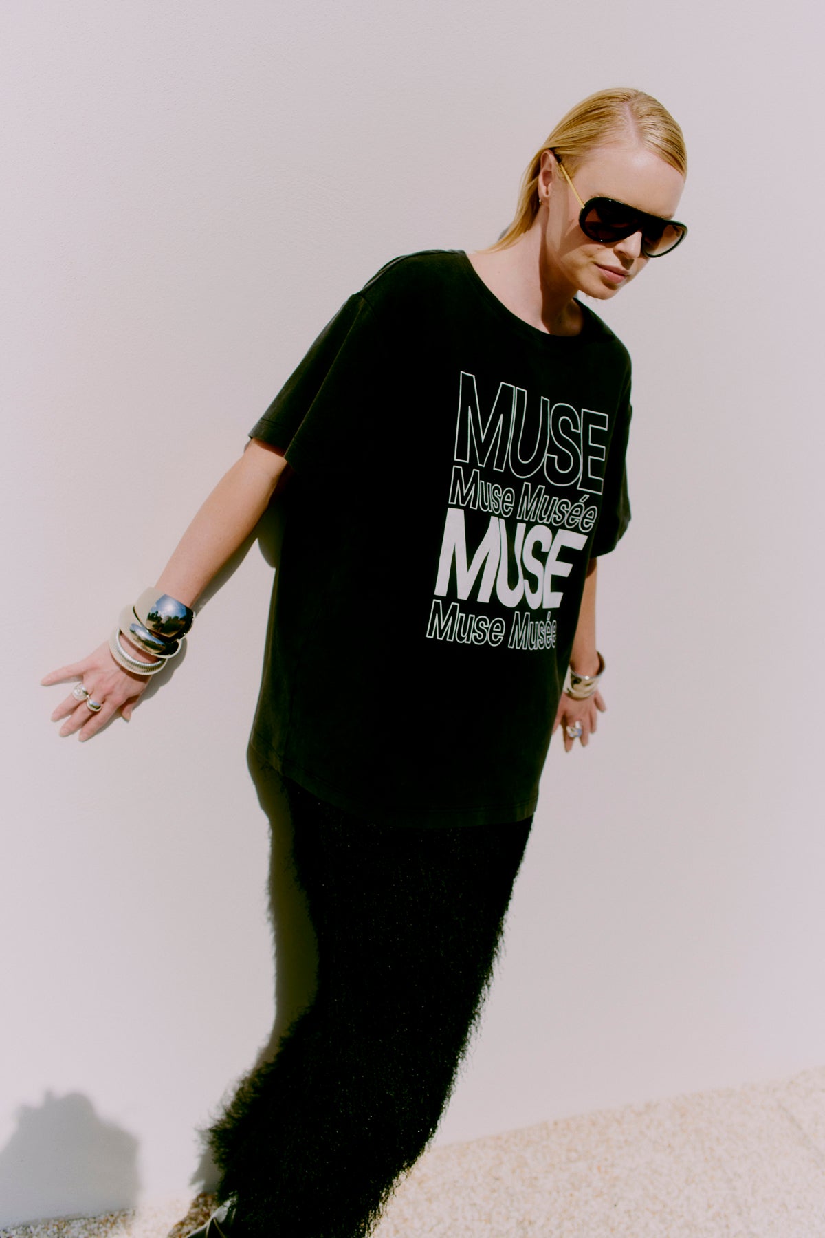 CMMUSE - T-SHIRT I SORT