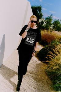 CMMUSE - T-SHIRT I SORT