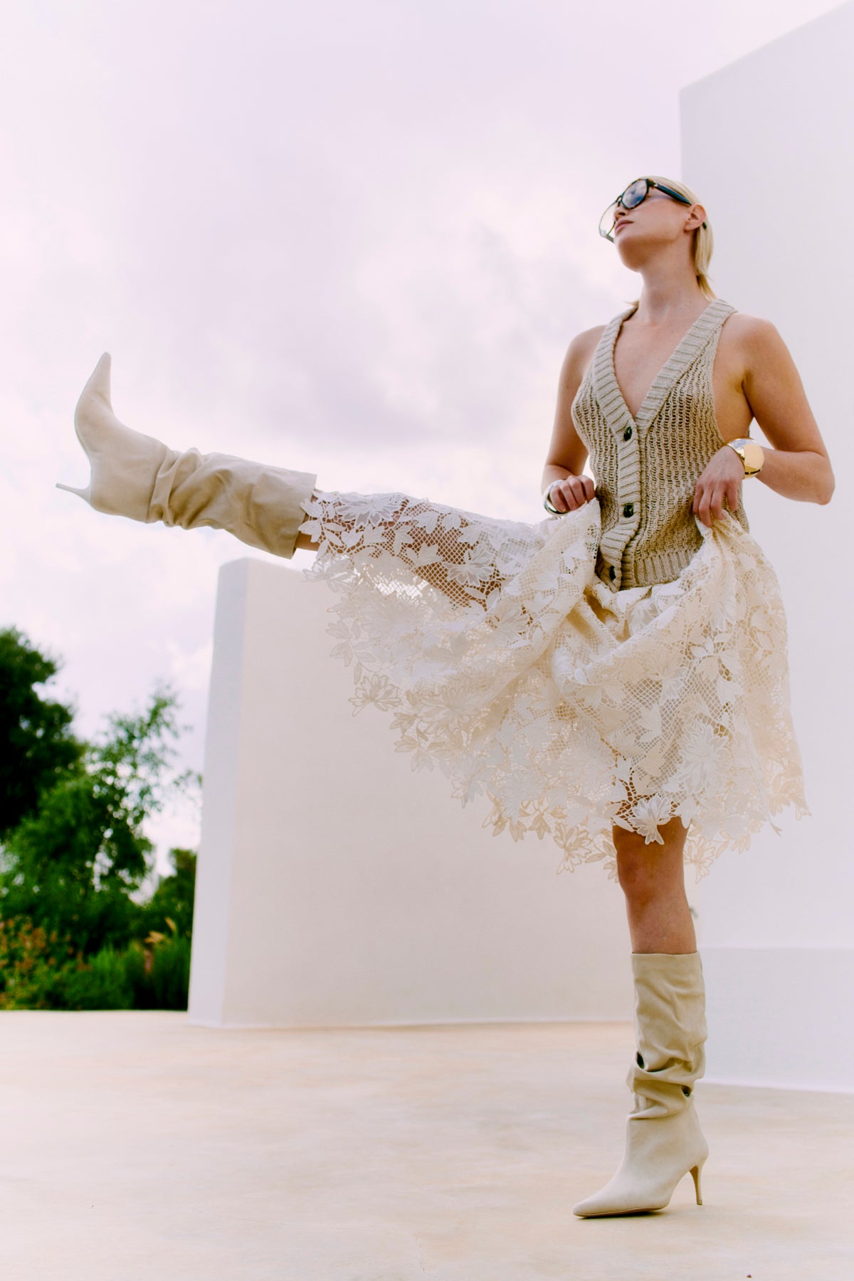 CMLARAH - NEDERDEL MED ALLOVER BLONDER I RÅHVID