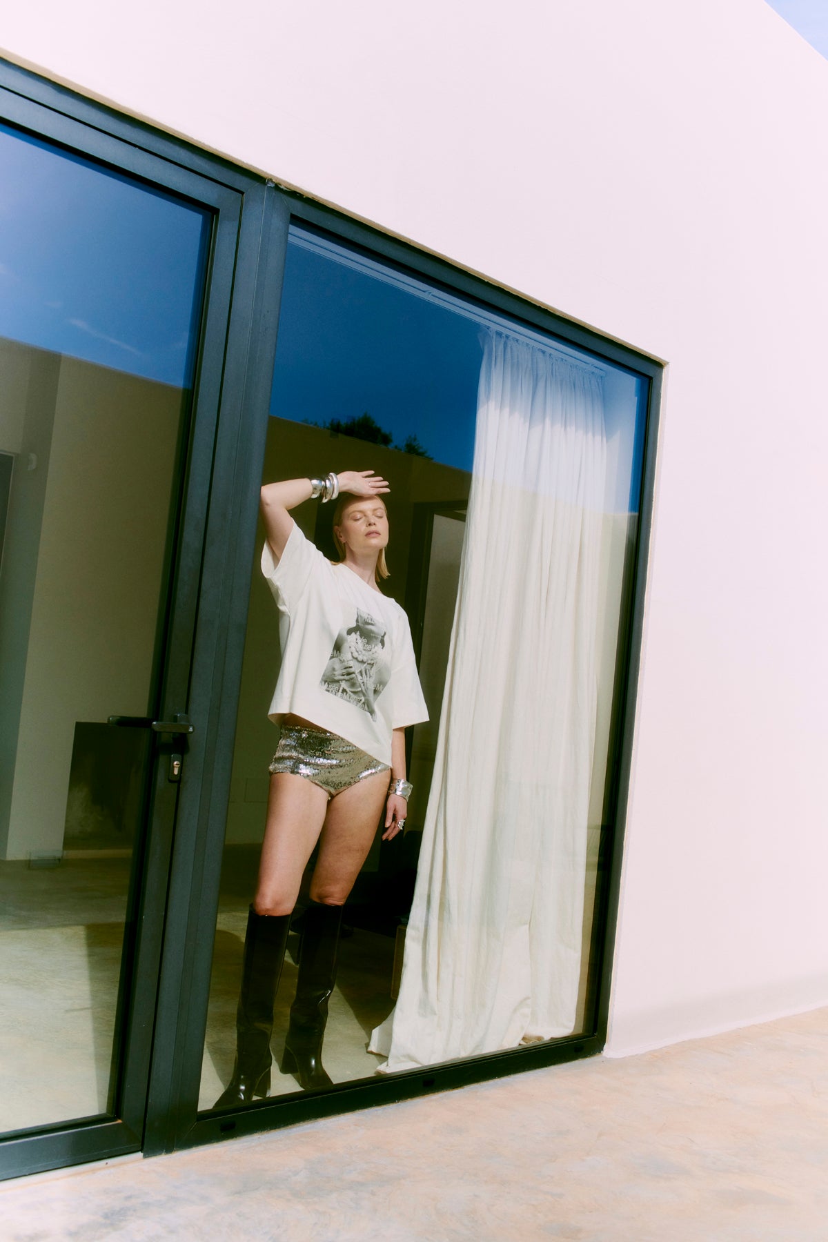 CMMUSE - T-SHIRT I RÅHVID