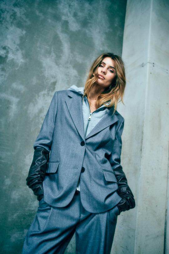 CMTAILOR - HOODIE BLAZER I GRÅ