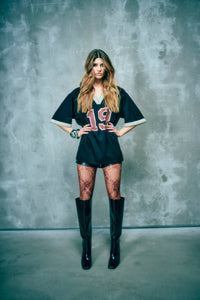 CMADIA - OVERSIZE T-SHIRT MED PRINT I SORT