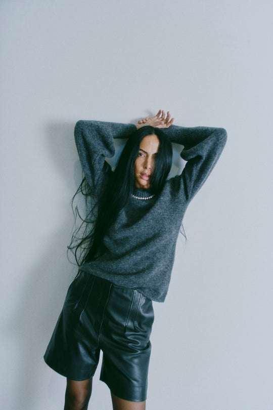 CMROYAL - LÆDERSHORTS I SORT