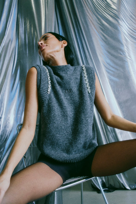 CMIBRA - VEST MED HØJ HALS I GRÅ