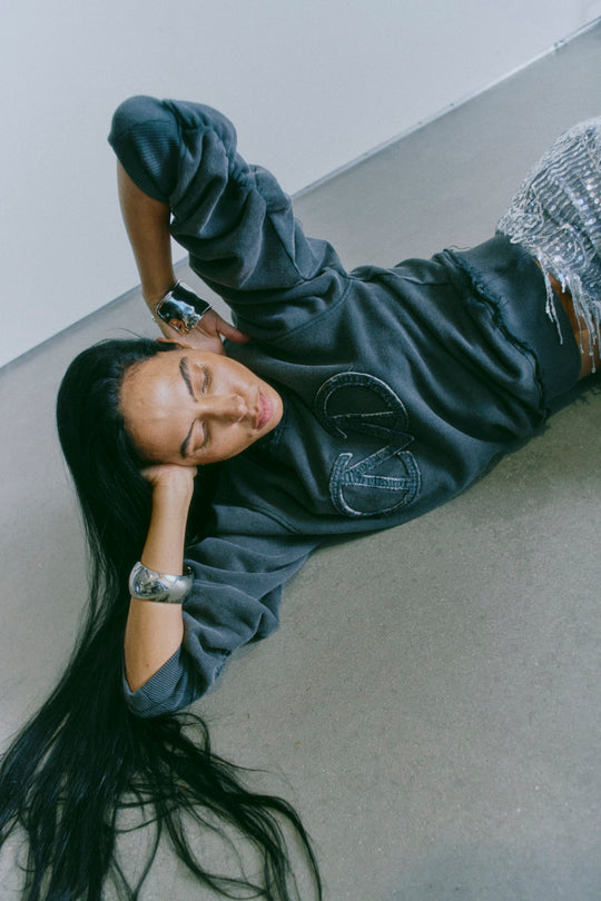 CMROCO – SWEATSHIRT MED LOGODETALJE I GRÅ