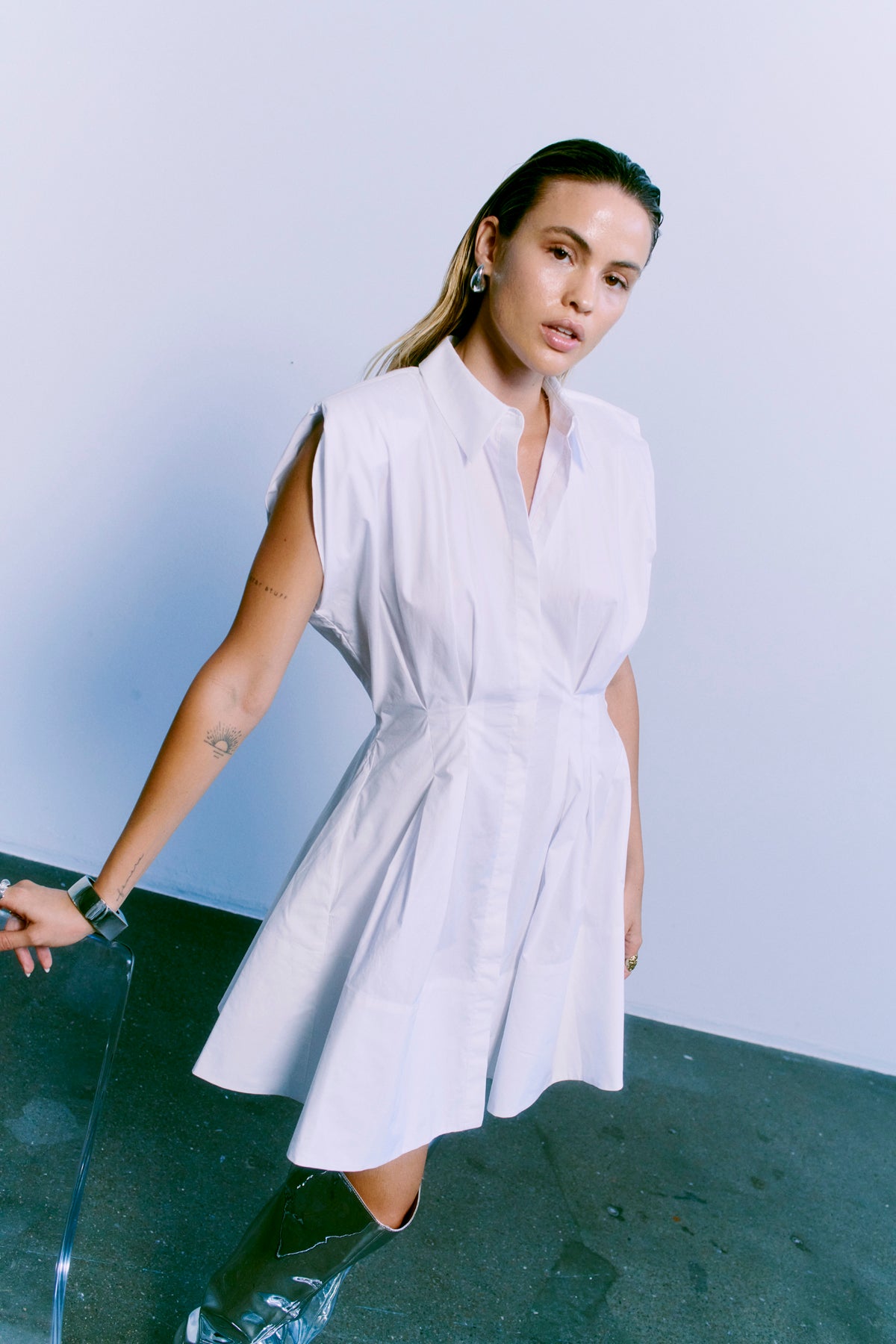 CMSHIRLEY - KORT SKJORTEKJOLE I HVID