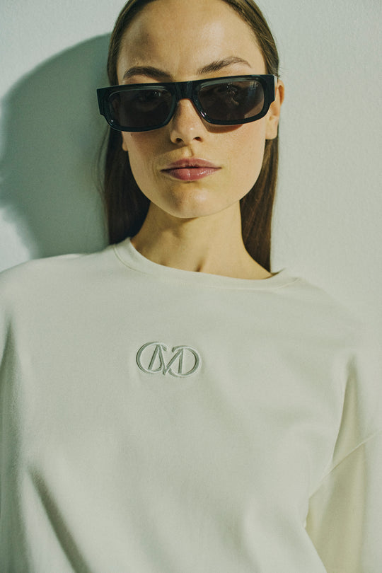 CMMUSE - T-SHIRT I RÅHVID