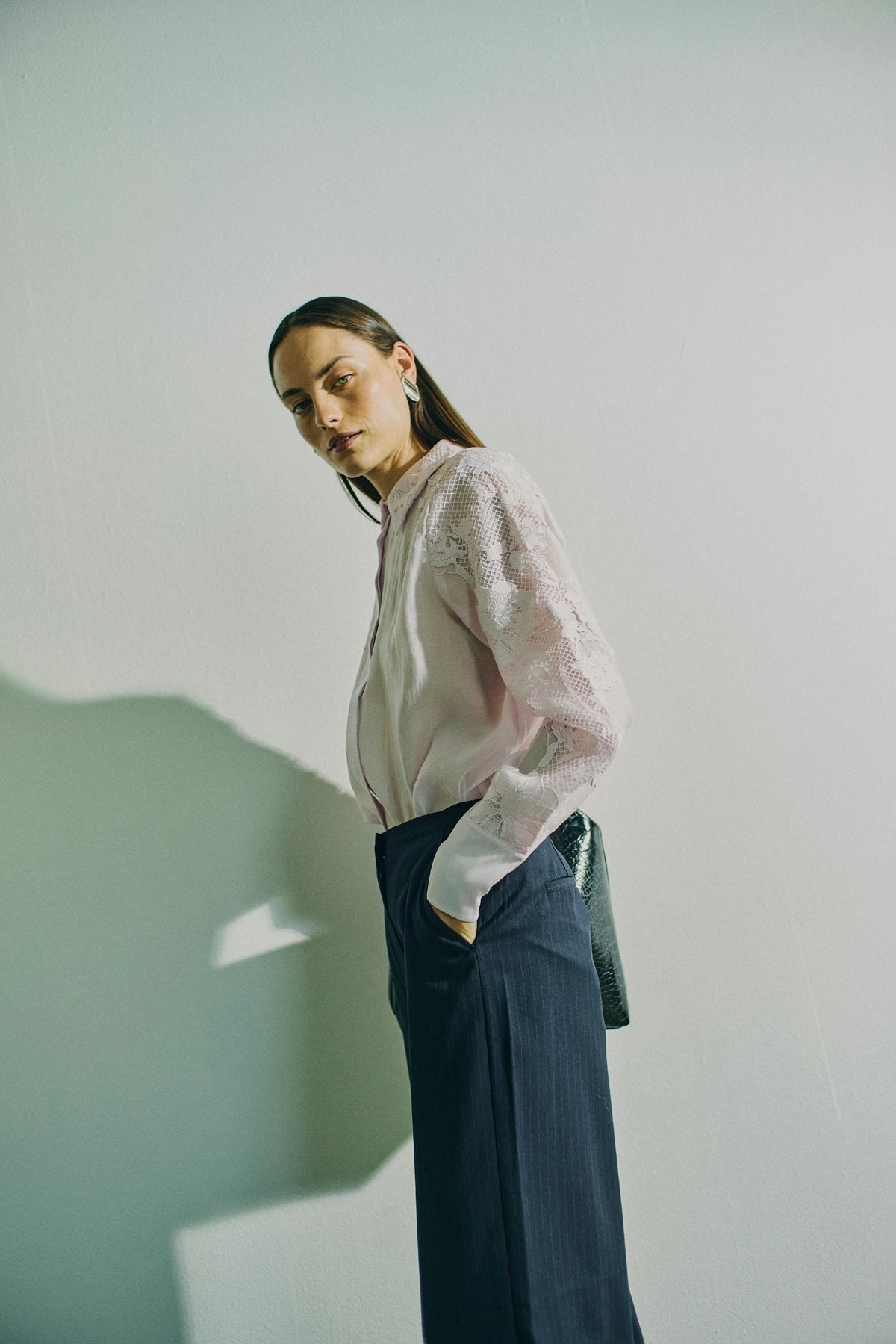 CMSTINA - HØJTALJEDE BUKSER I BLÅ