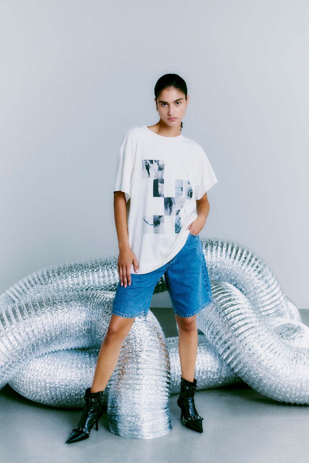 CMMUSE - T-SHIRT I RÅHVID