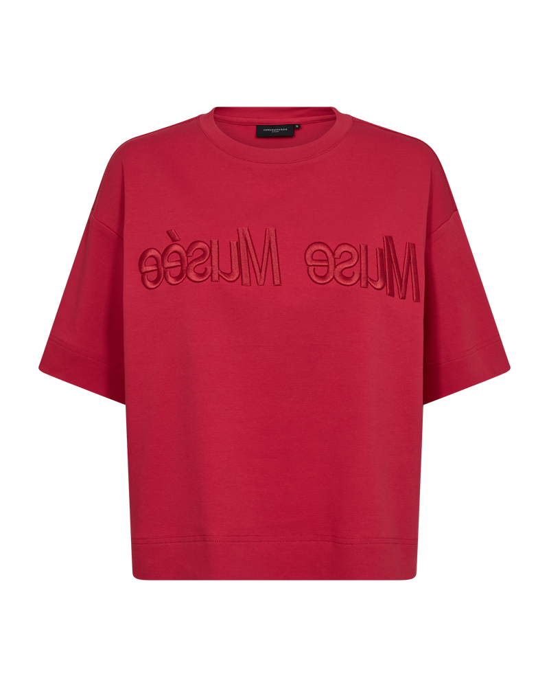 CMMUSE - T-SHIRT I RØD