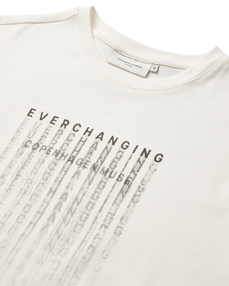CMMUSE - T-SHIRT I RÅHVID