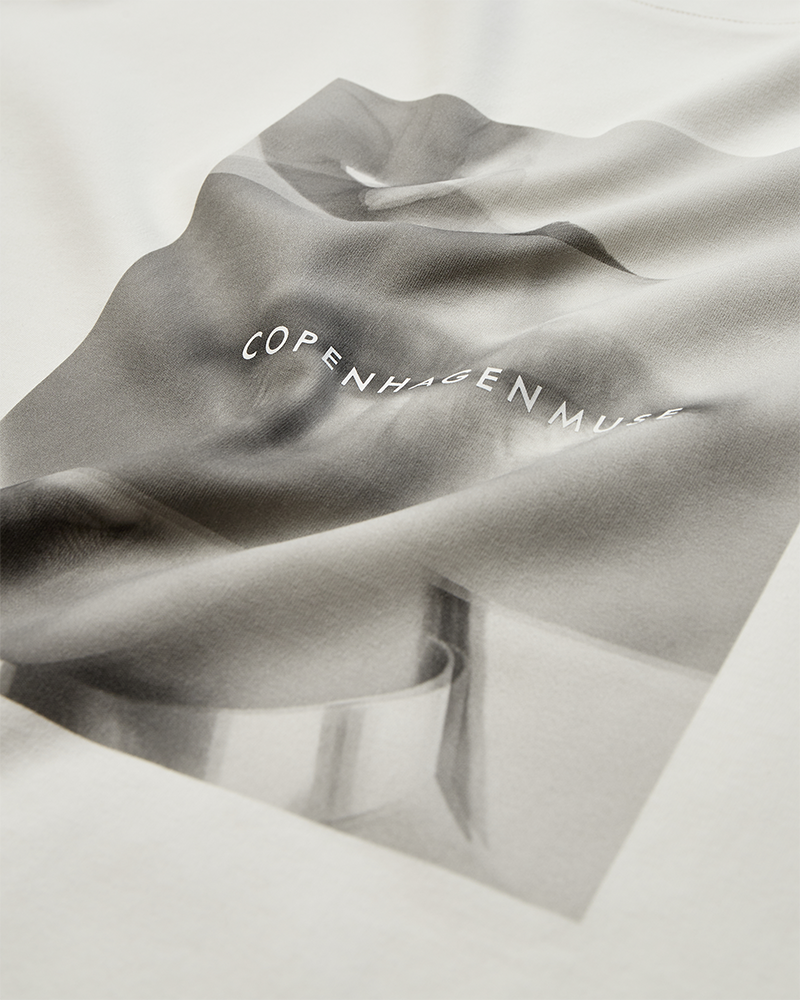 CMMUSE - T-SHIRT I RÅHVID