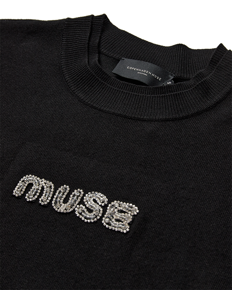 CMVERAN - PULLOVER MED PAILLETTER OG SMILISTEN I SORT