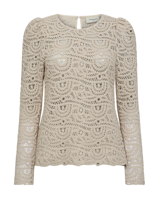 CMKARLA - HÆKLET BLUSE I BEIGE