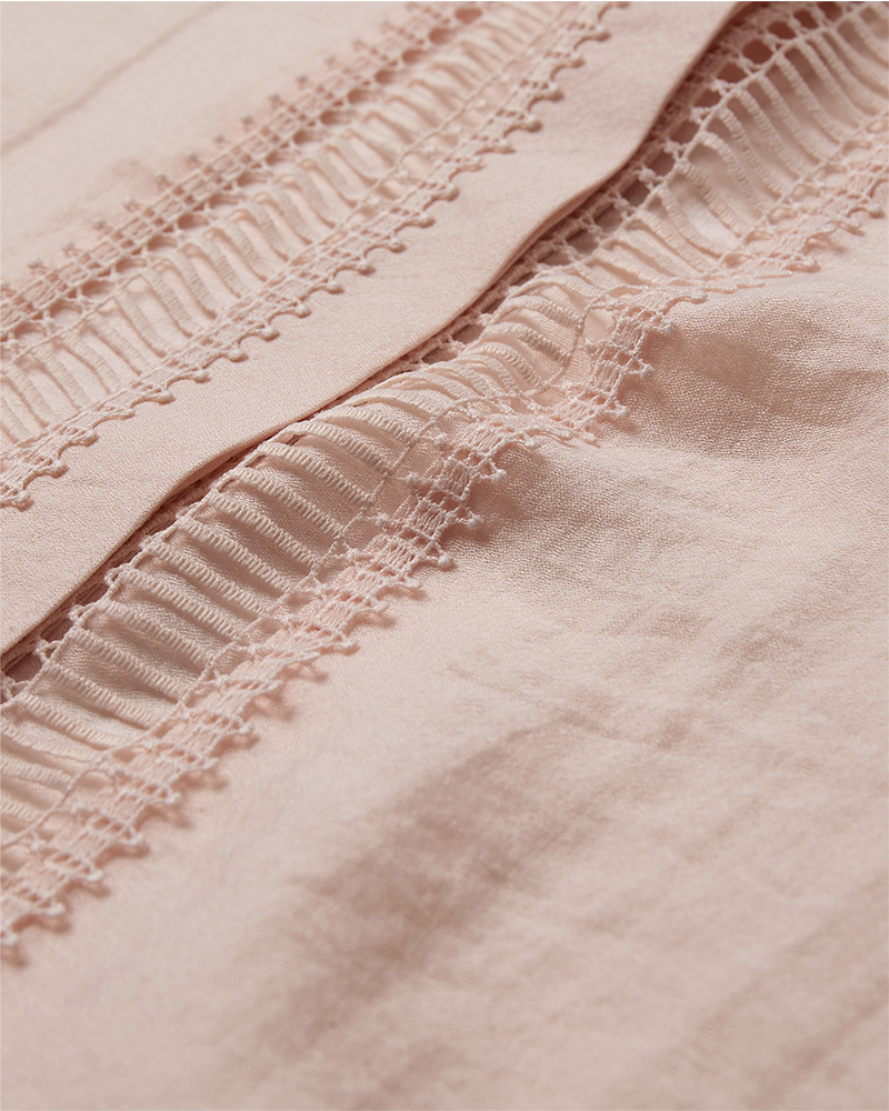 CMMOLLY - SKJORTE MED CUT-AND-SEW BLONDER I PUDDER