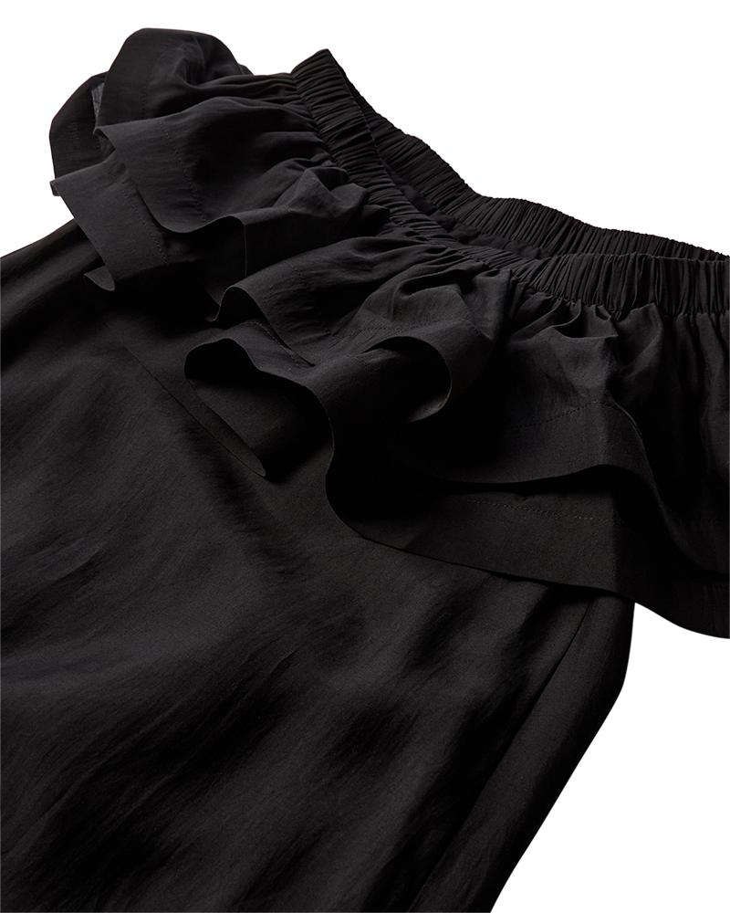 CMMOLLY - OFF-SHOULDER KJOLE MED FLÆSEKANT I SORT