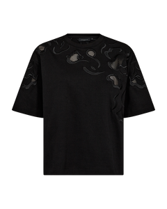 CMMUSE - T-SHIRT MED BRODERIER I SORT