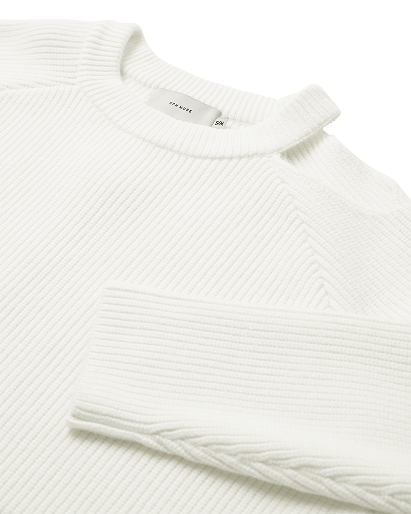 CMCOLIN - RIBSTRIKKET PULLOVER I RÅHVID