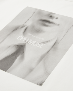 CMMUSE - T-SHIRT I RÅHVID