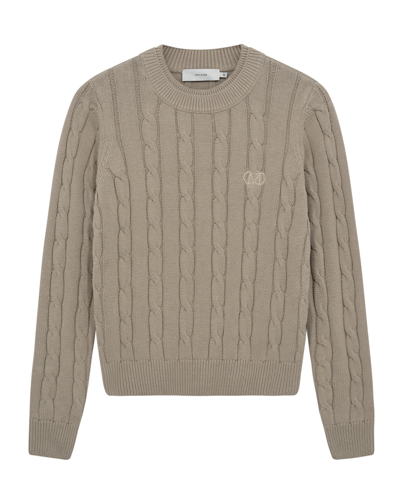 CMCOTTON - KABELSTRIKKET PULLOVER MED BRODERET LOGODETALJE I BEIGE