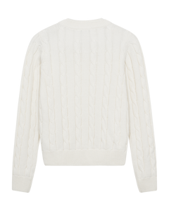 CMKOTOM - KABELSTRIKKET PULLOVER MED BRODERET LOGODETALJE I RÅHVID