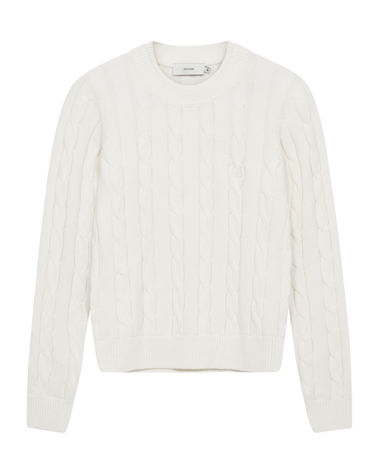 CMKOTOM - KABELSTRIKKET PULLOVER MED BRODERET LOGODETALJE I RÅHVID