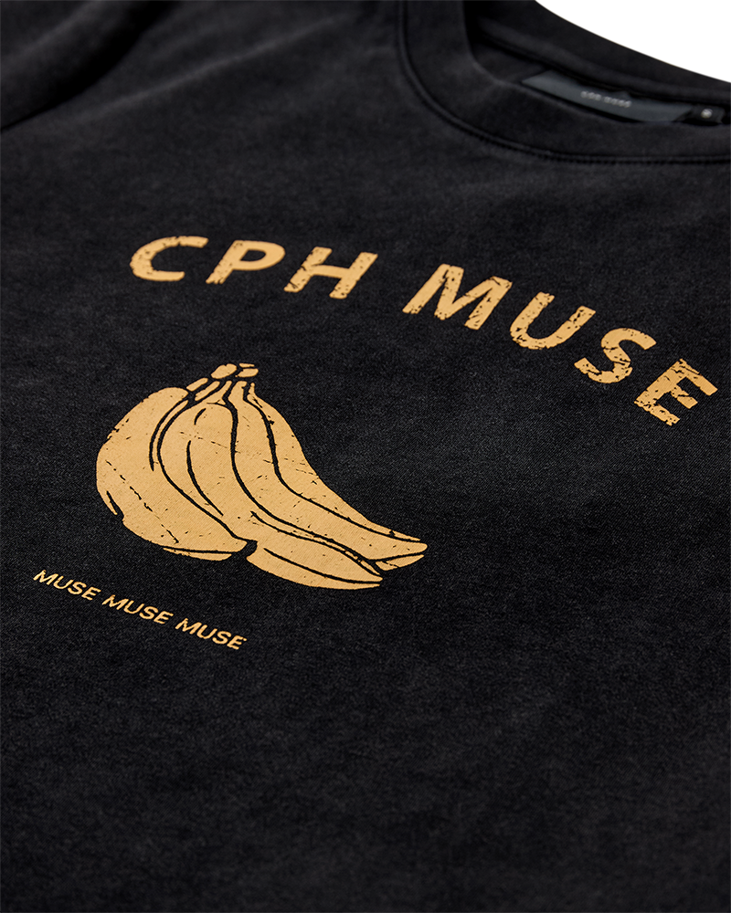 CMMUSE - T-SHIRT MED PRINT I SORT