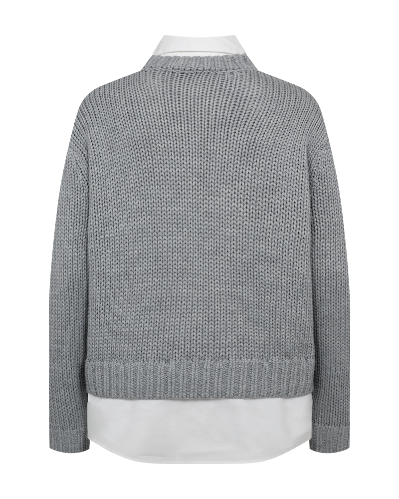 CMYASMIN - GROVSTRIKKET PULLOVER I GRÅ