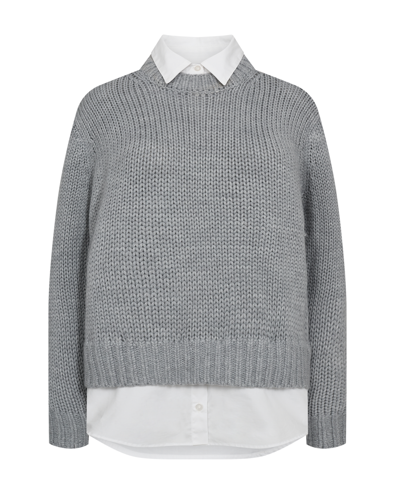 CMYASMIN - GROVSTRIKKET PULLOVER I GRÅ