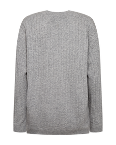 CMCASHA - KABELSTRIKKET PULLOVER MED BRODERET LOGODETALJE I GRÅ