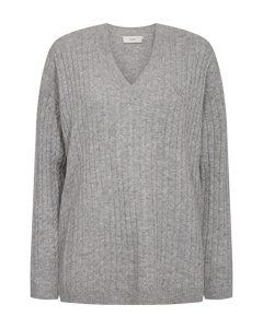 CMCASHA - KABELSTRIKKET PULLOVER MED BRODERET LOGODETALJE I GRÅ