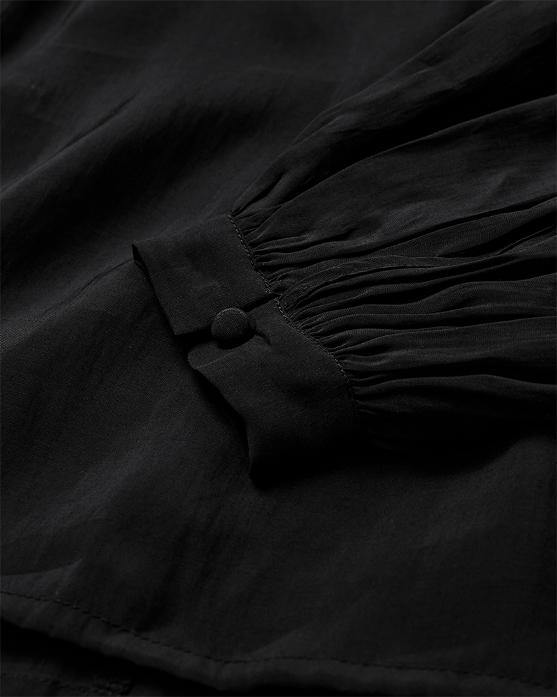 CMTILLY - BLUSE MED SLØJFEDETALJE I SORT