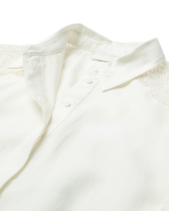 CMMOLLY - SKJORTE MED CUT-AND-SEW BLONDER I RÅHVID